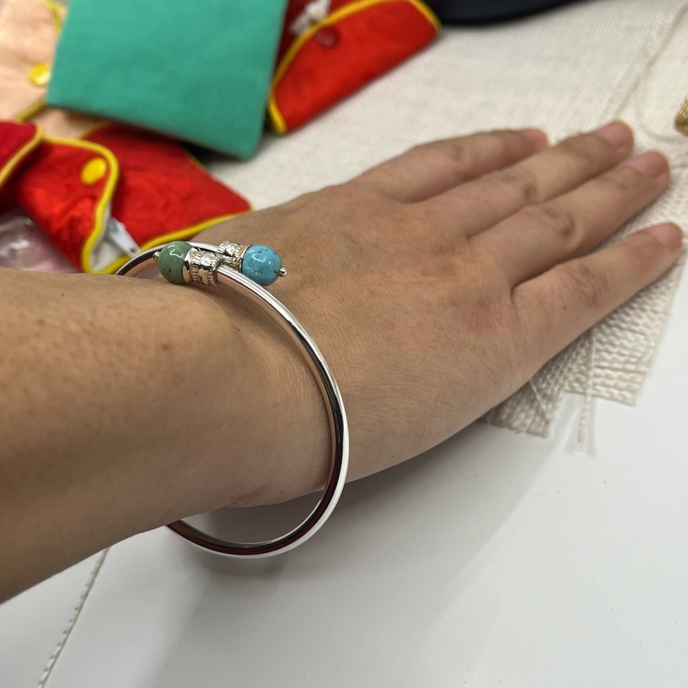 Vintage 925 Sterling Silver Front-Open Torque Bracelet - Turquoise - Picture 3 of 17